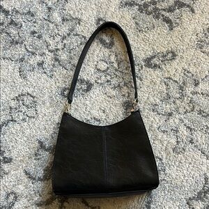Liz Claiborne Black Crescent Shoulder Bag Sleek Design